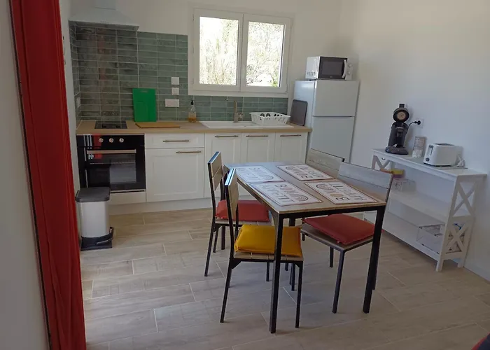 Petite D'aude 펜션